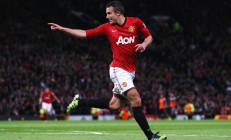 篮球赛场焦点！瑞士队对阵克罗地亚队，意外判罚引发热议，比赛氛围紧张